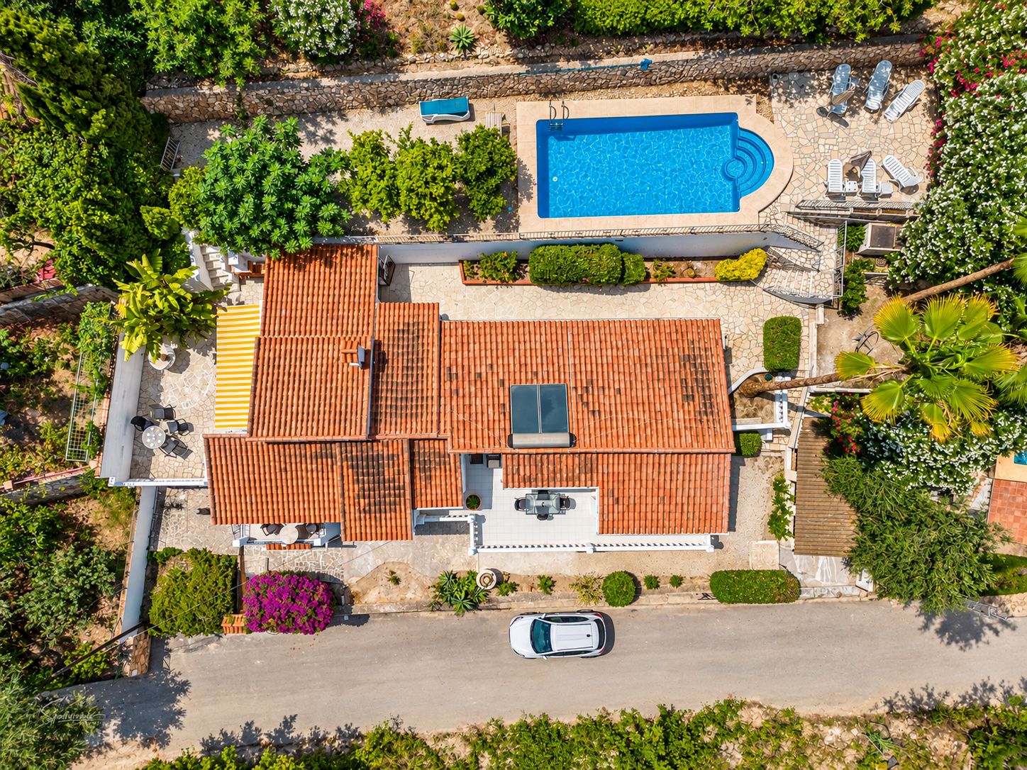 Villa reformada con distribución versátil en Buenavista | Benissa Costa